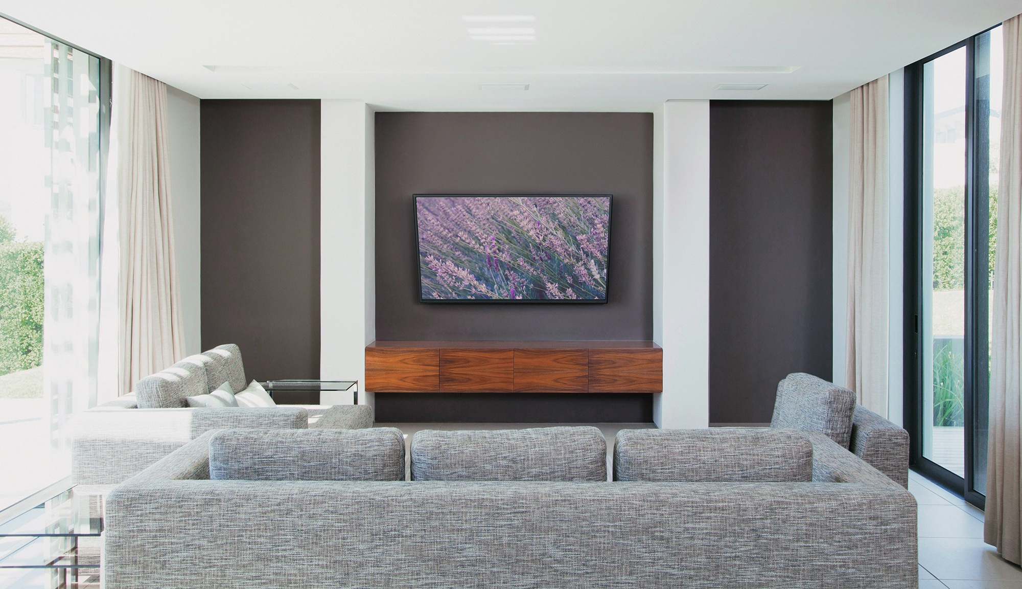 TV Accent Wall TV Wall Ideas that Go Beyond a Gallery Wall